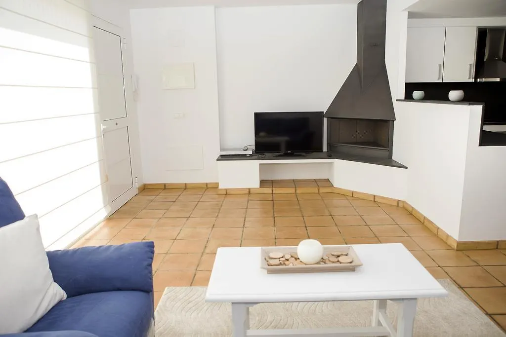 דירה קדאקז Mimoses Apartaments