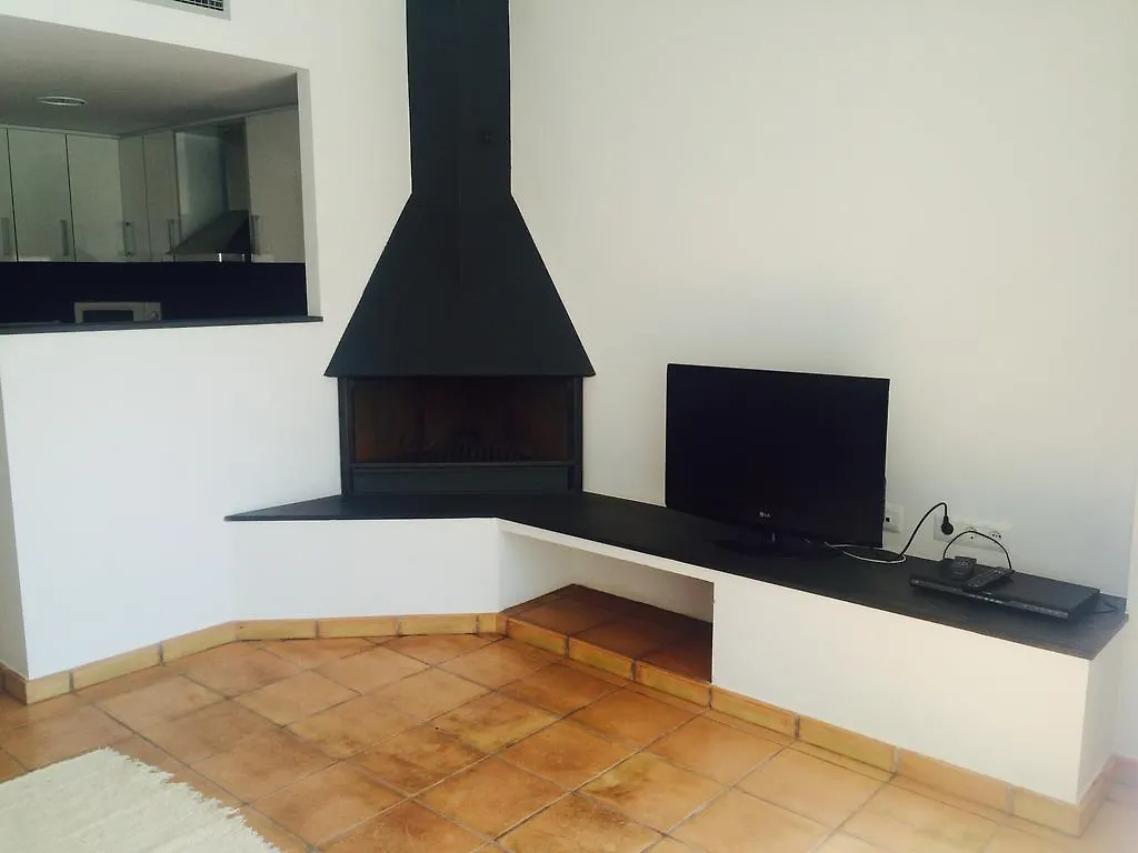 קדאקז Mimoses Apartaments דירה